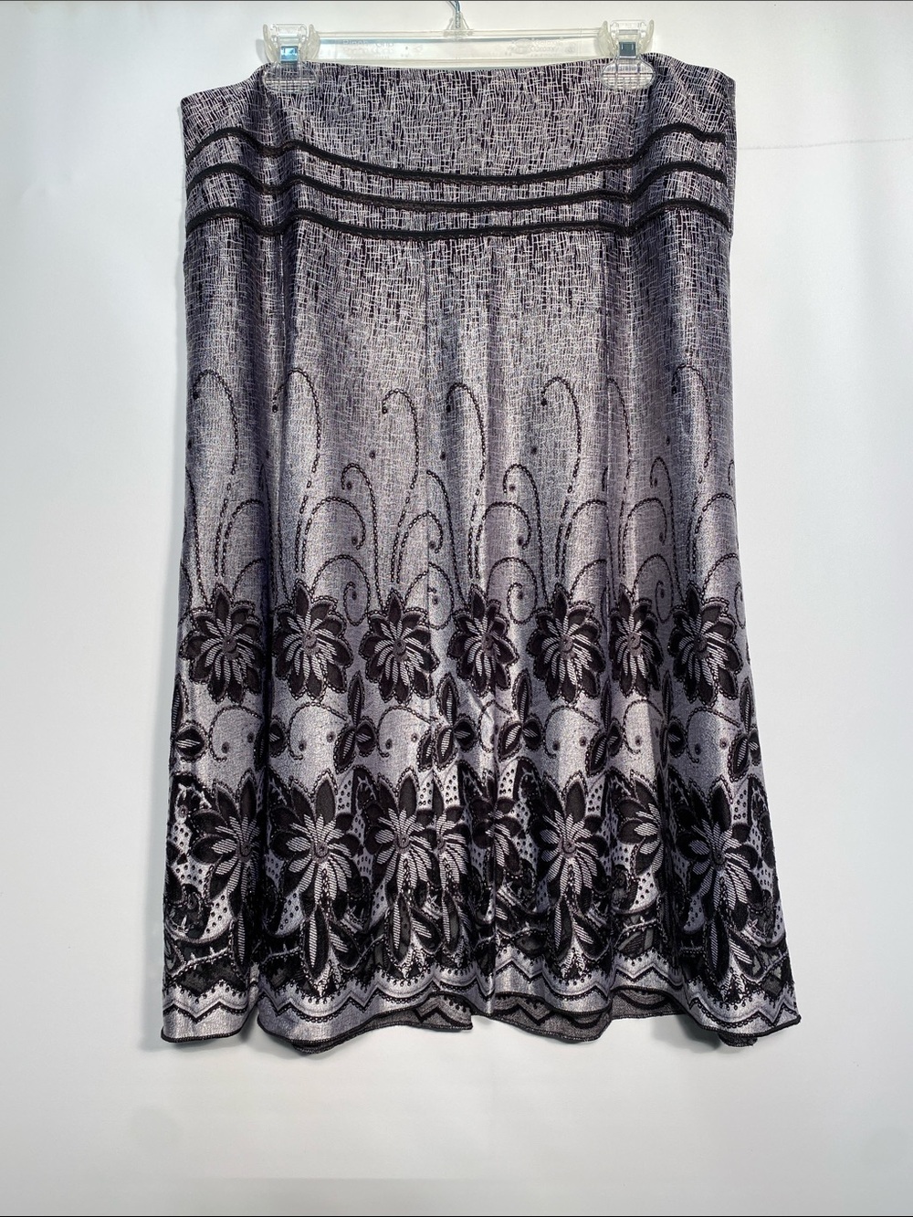 Papillon Ladies skirt Size XL